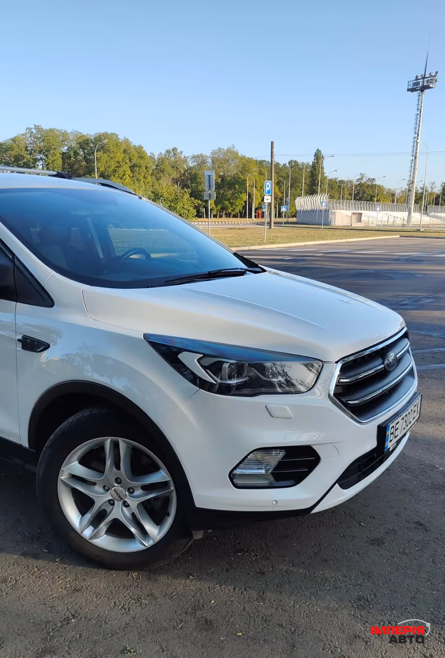 Ford Escape - фото 2