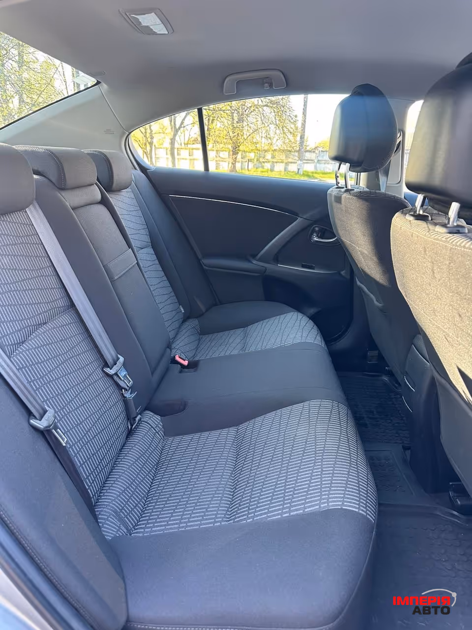 Toyota Avensis - фото 9