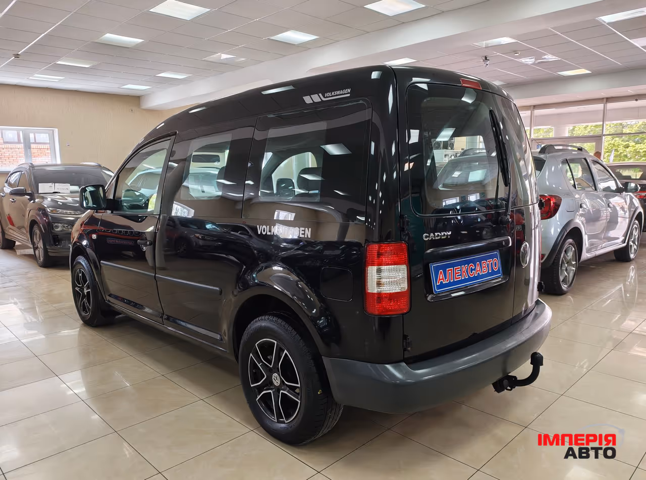 Volkswagen Caddy - фото 2