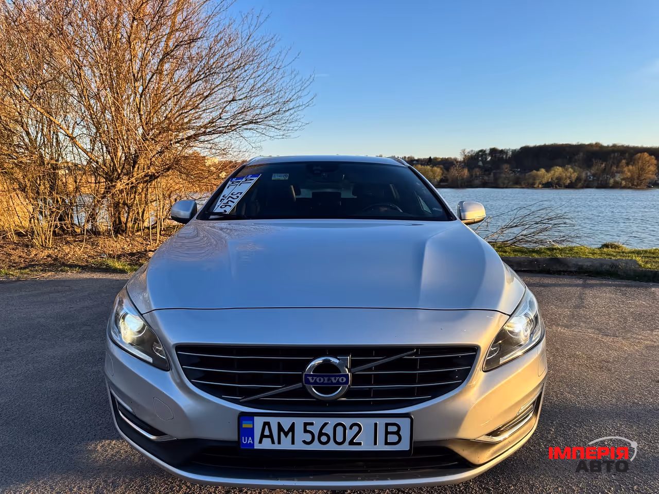 Volvo V60 - фото 2