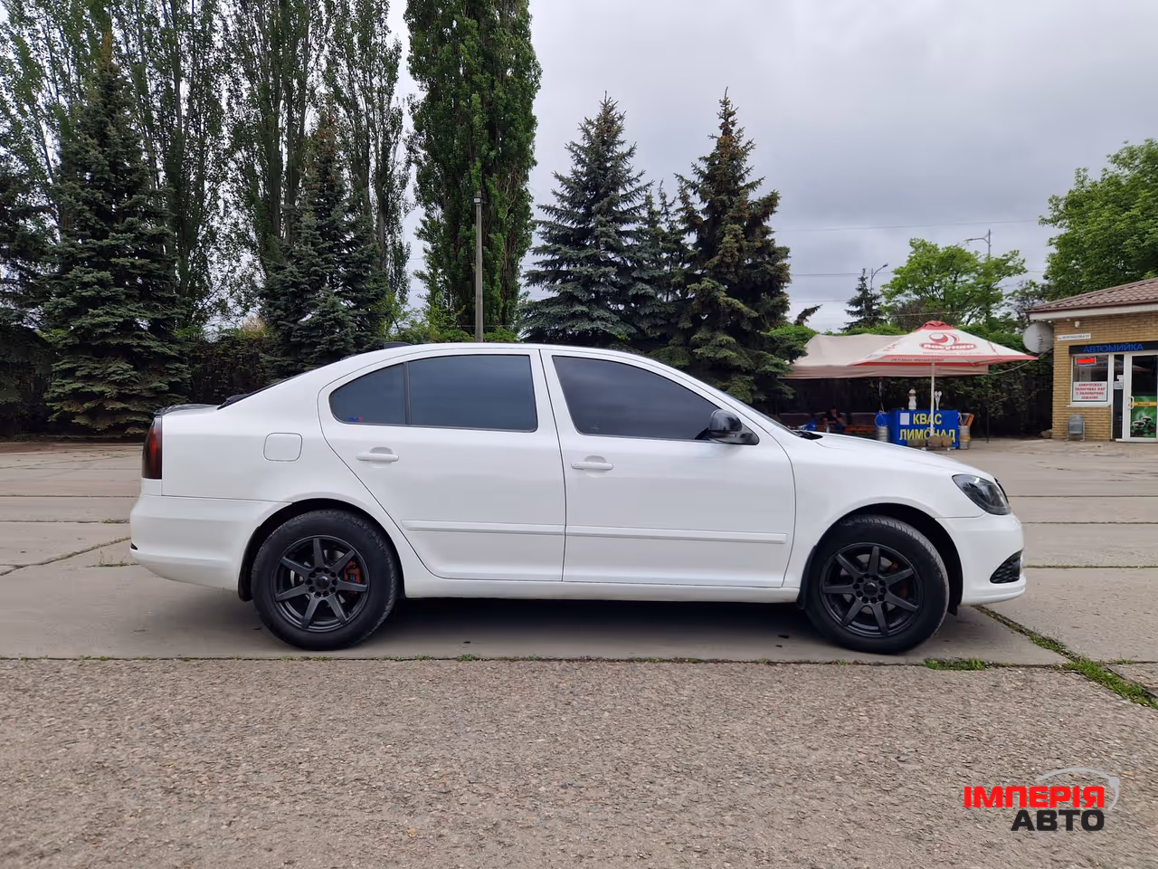 Skoda Octavia - фото 3
