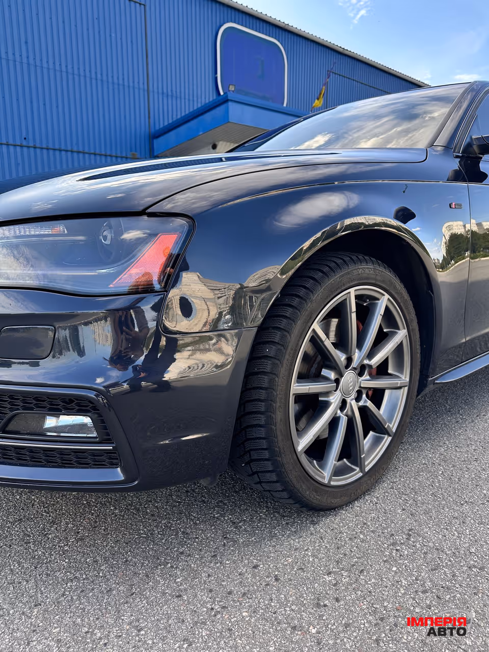 Audi A4 - фото 8