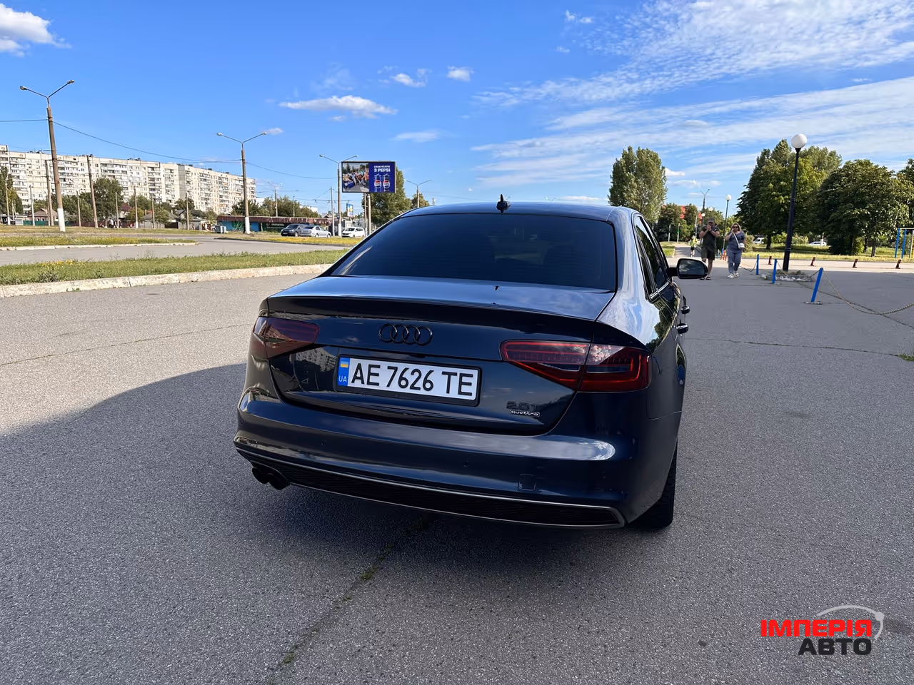Audi A4 - фото 3