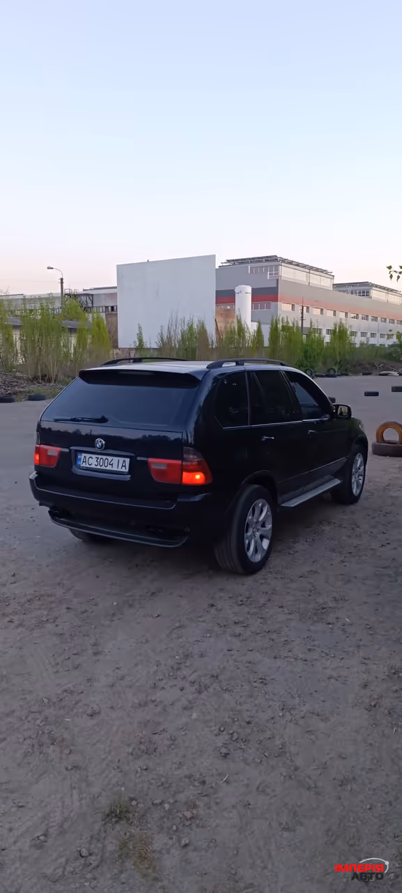 BMW X5 - фото 4