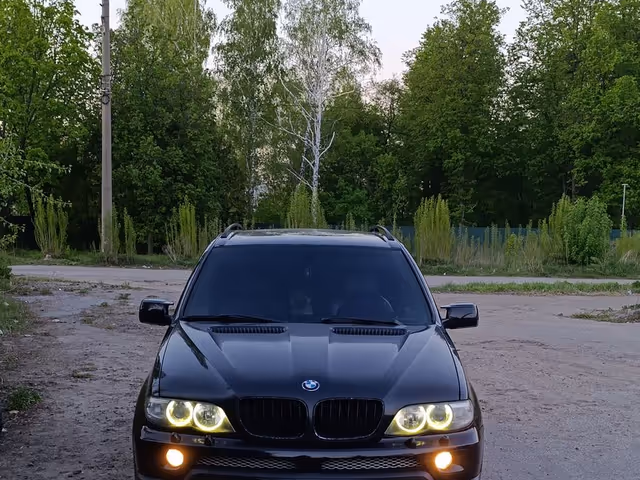 BMW X5 - фото 3