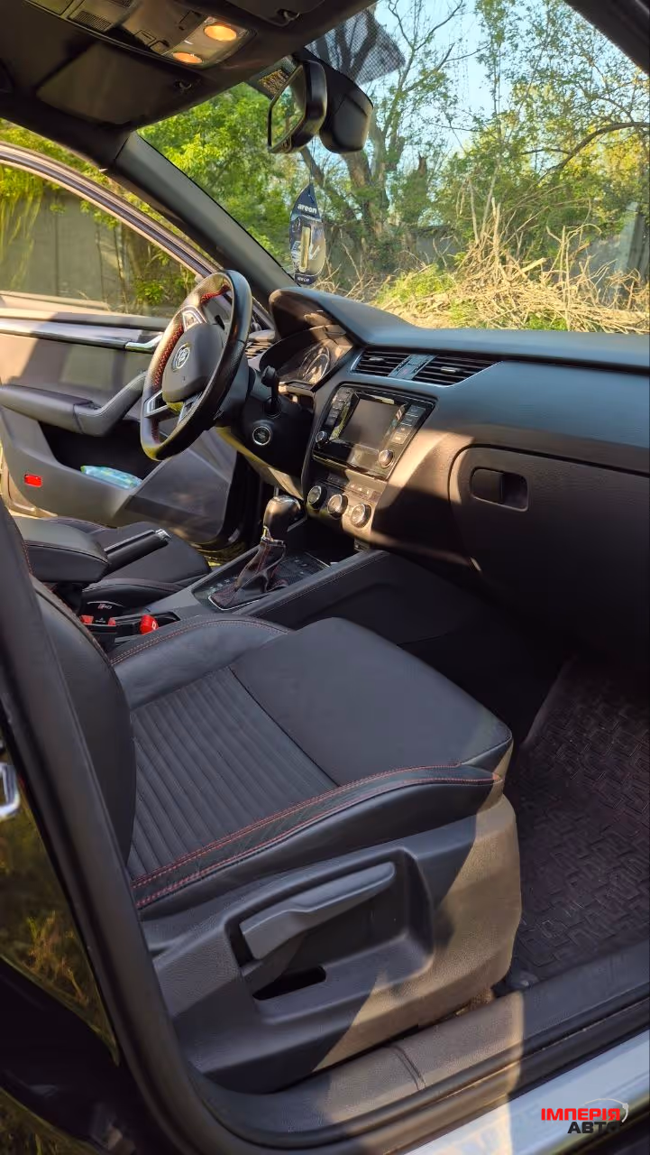 Skoda Octavia RS - фото 24