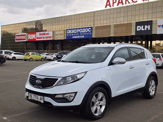 Kia Sportage - фото 1