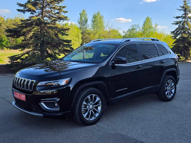 Jeep Cherokee - фото 1