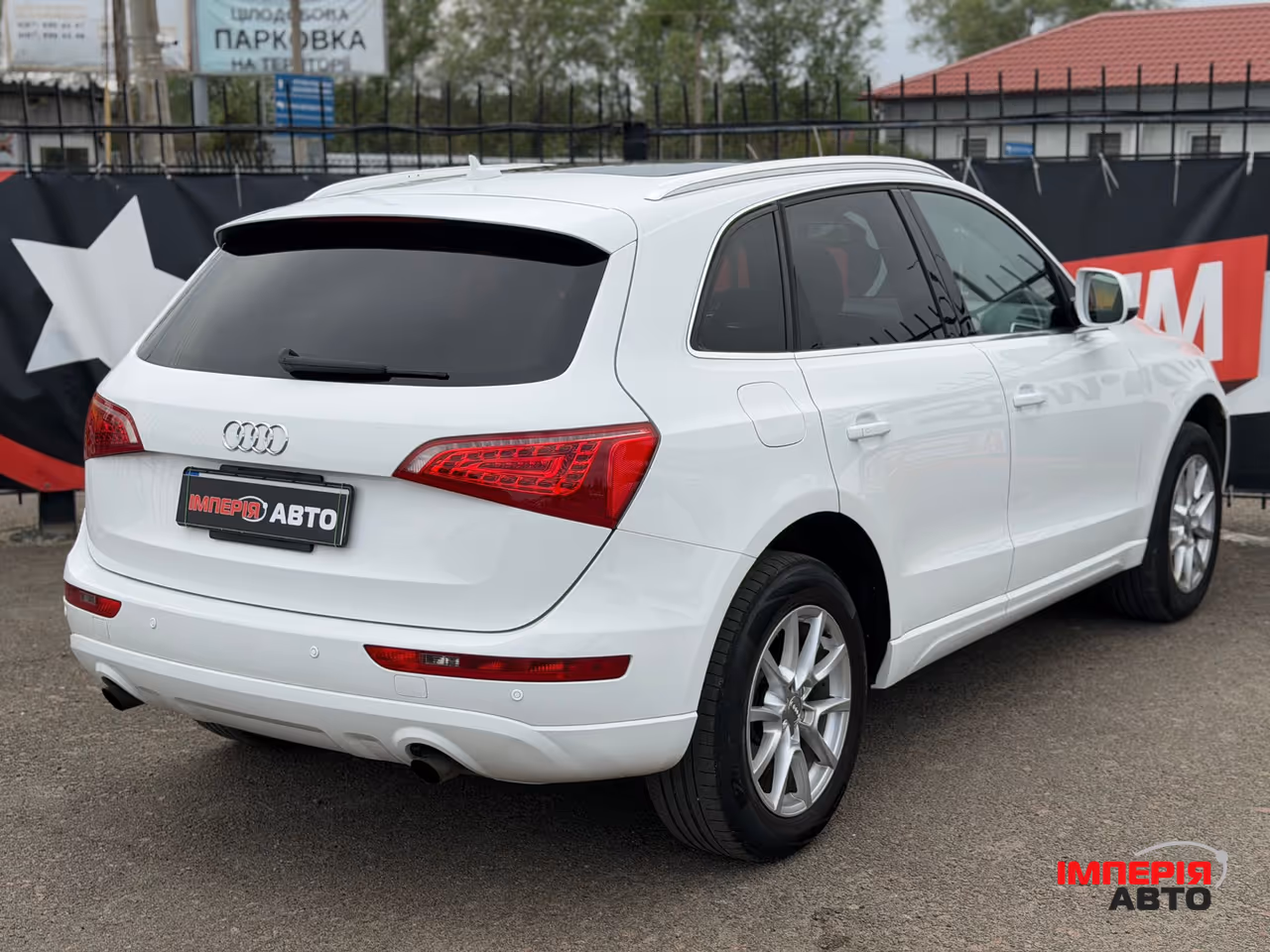 Audi Q5 - фото 9