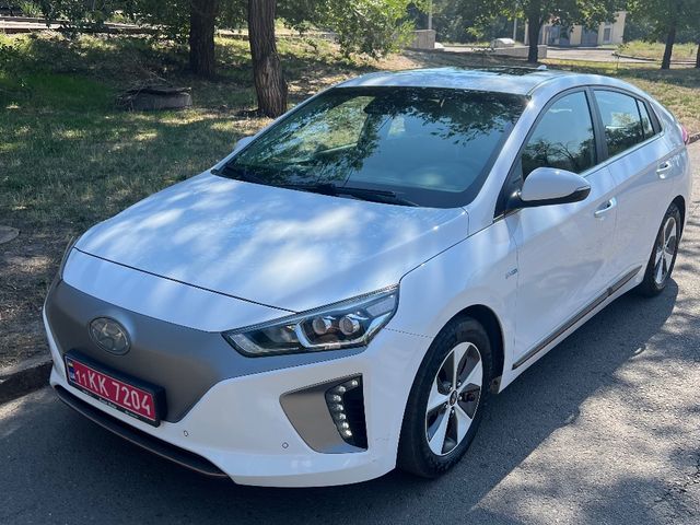 Hyundai IONIQ - зображення 1