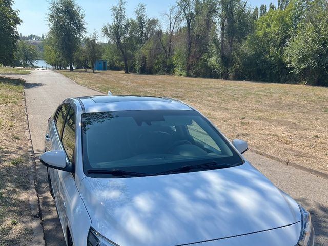Hyundai IONIQ - зображення 5