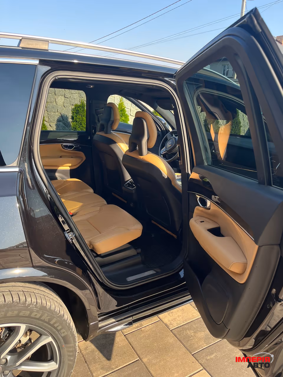 Volvo XC90 - фото 16