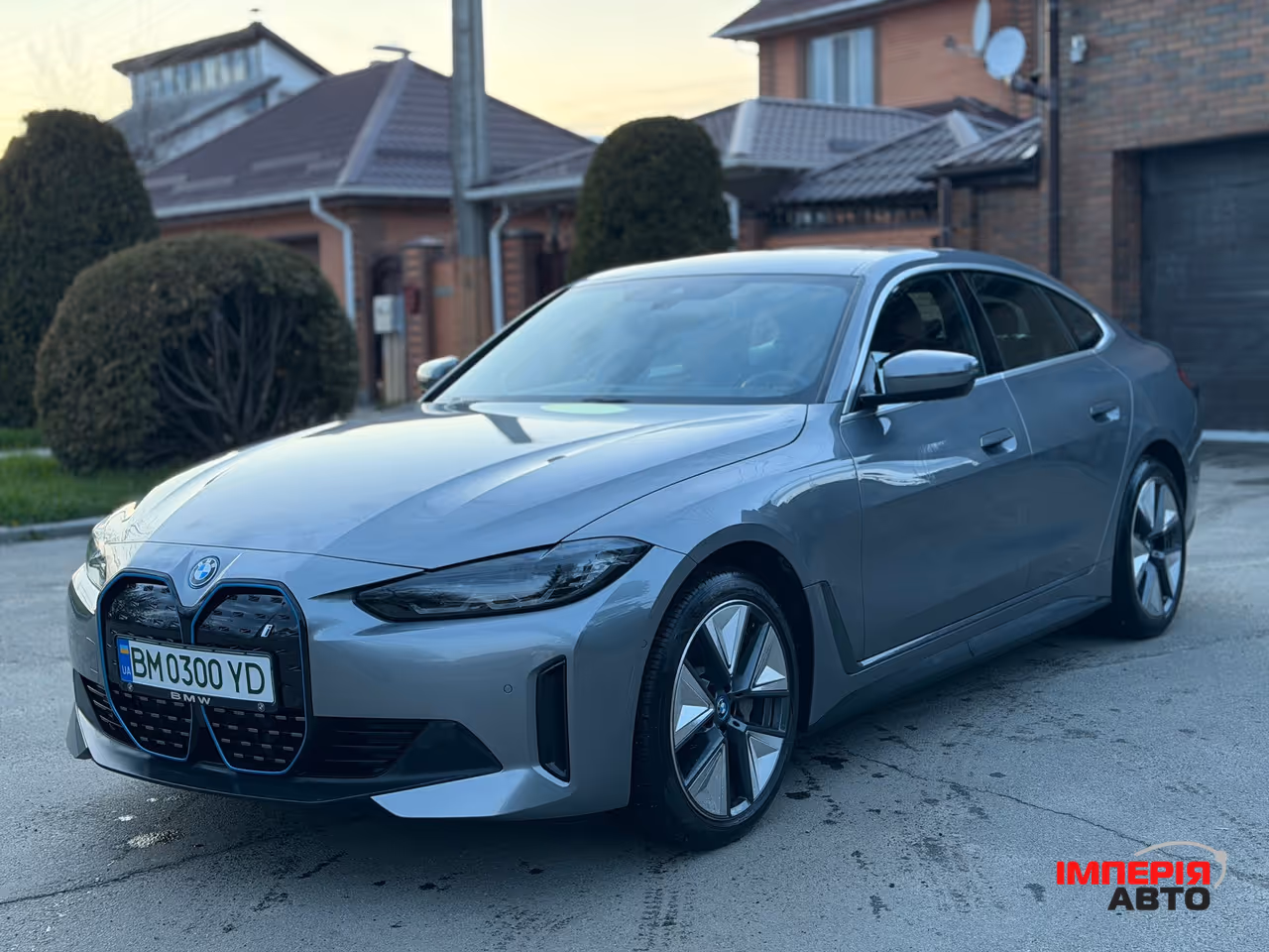 BMW i4 - фото 2