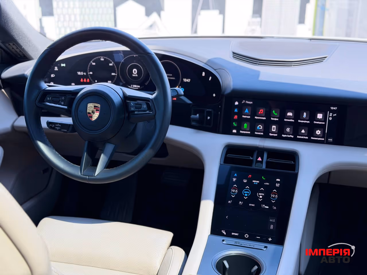 Porsche Taycan - фото 10