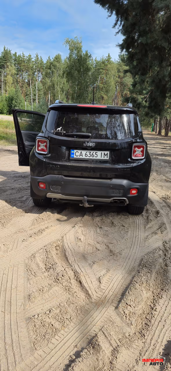 Jeep Renegade - фото 4