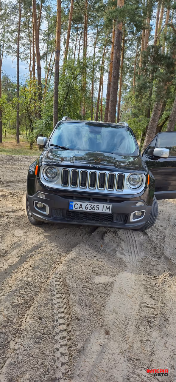 Jeep Renegade - фото 1