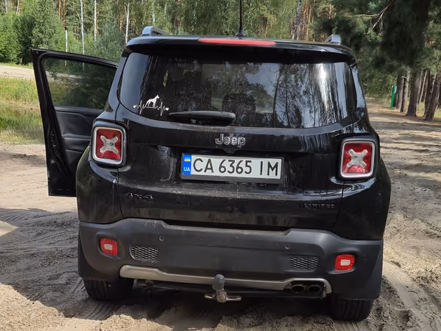 Jeep Renegade - фото 4