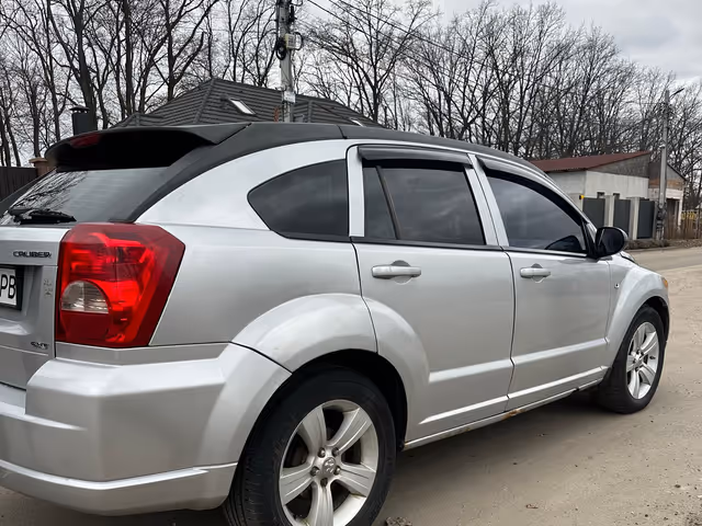 Dodge Caliber - фото 3