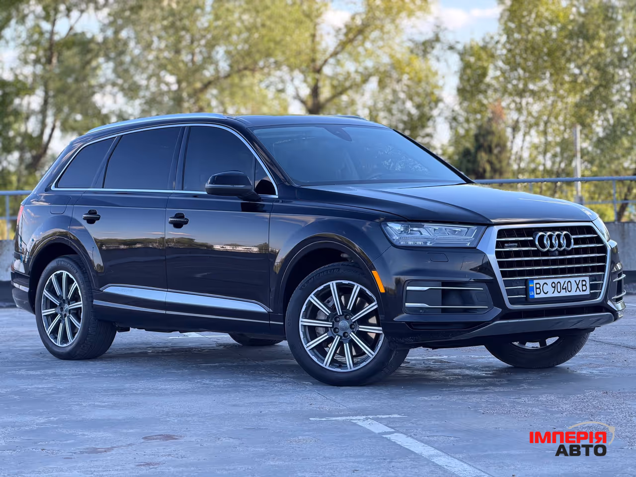 Audi Q7 - фото 2