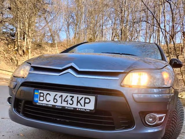 Citroen C4 - фото 2