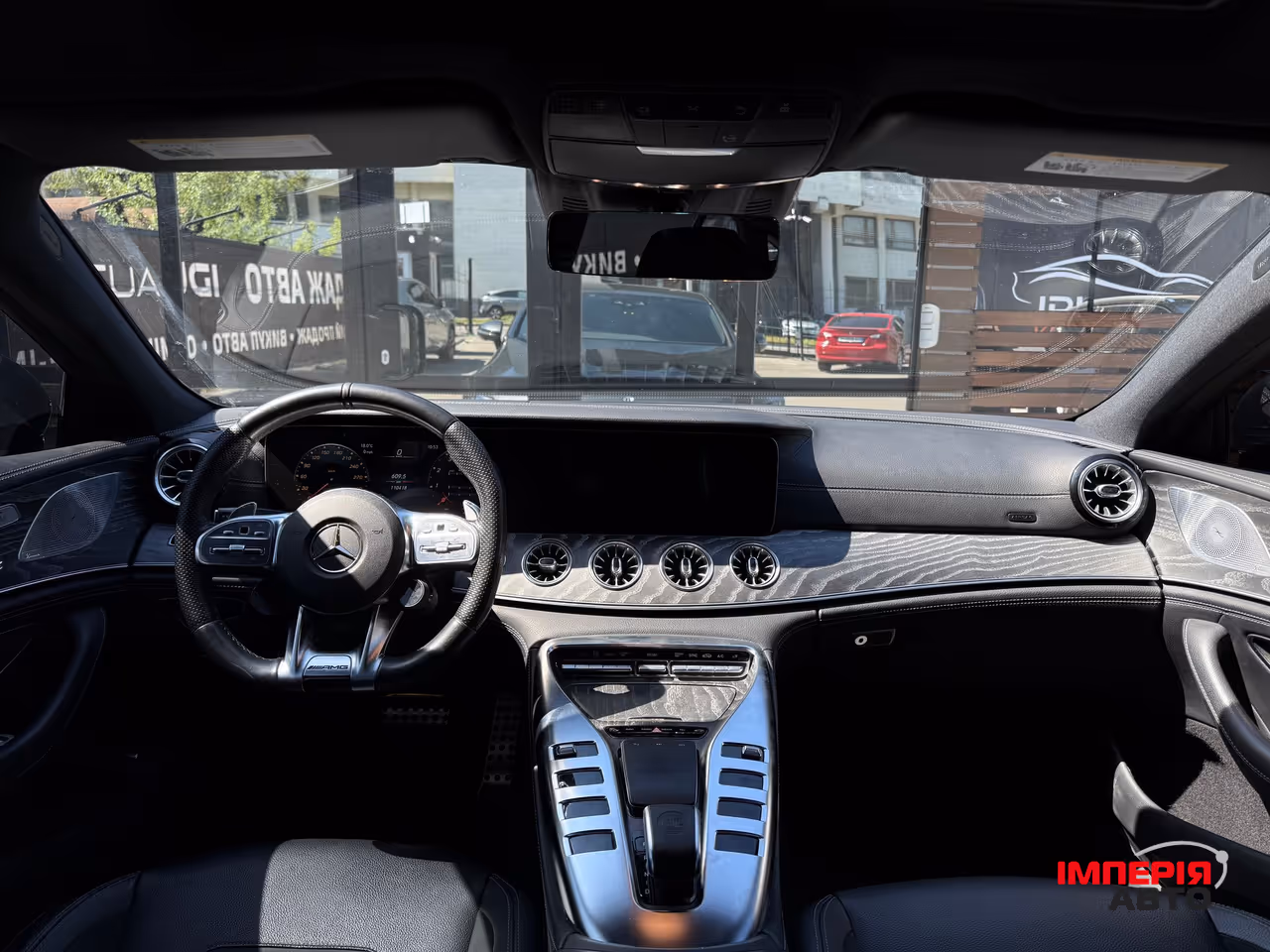 Mercedes-Benz AMG GT - фото 10