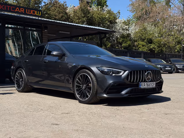 Mercedes-Benz AMG GT - фото 3