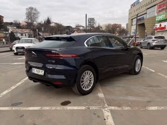 Jaguar I-Pace - фото 4