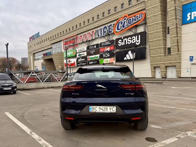 Jaguar I-Pace - фото 5