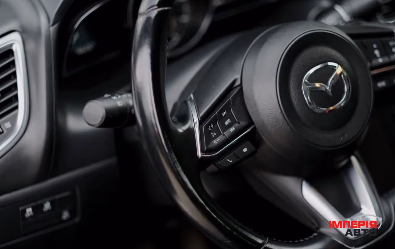 Mazda 3 - фото 49