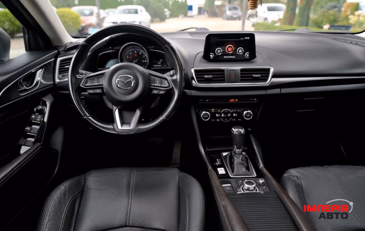 Mazda 3 - фото 26