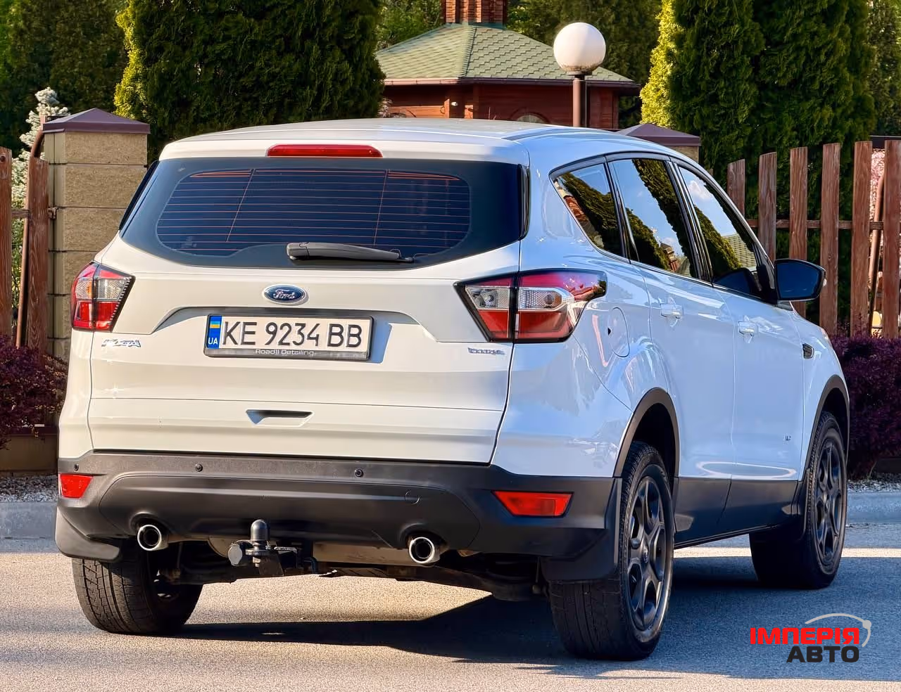Ford Kuga - фото 7