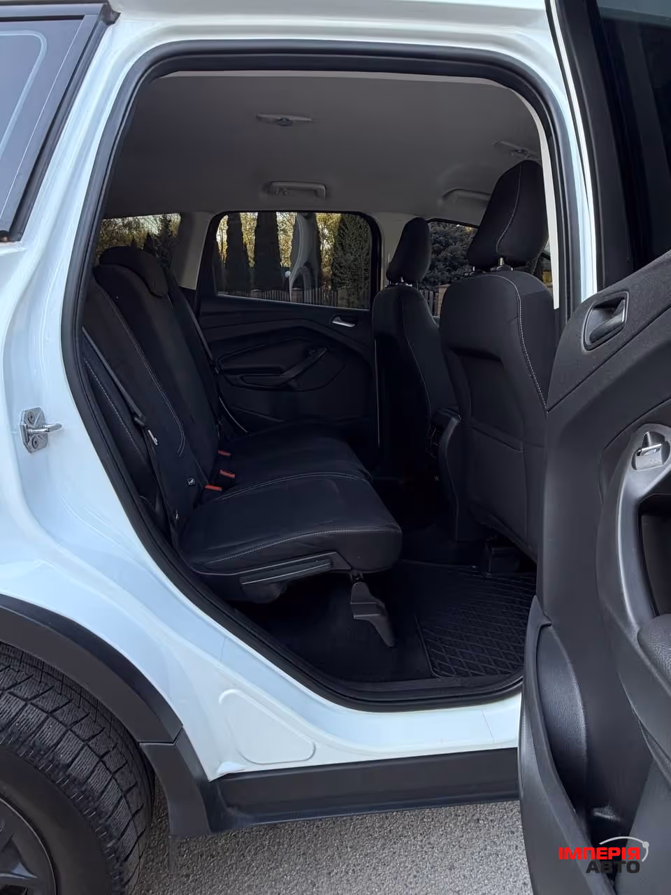 Ford Kuga - фото 21