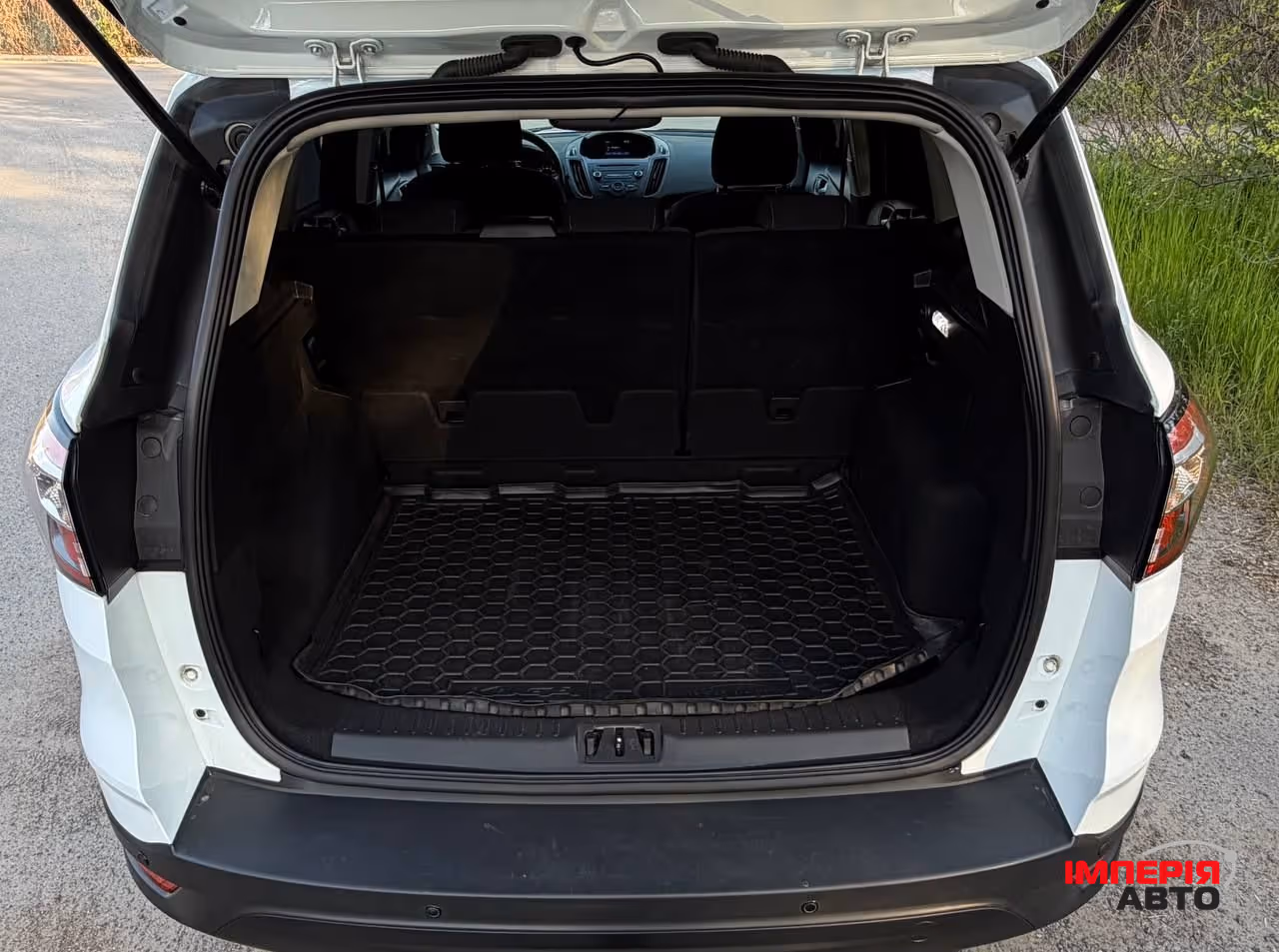 Ford Kuga - фото 23