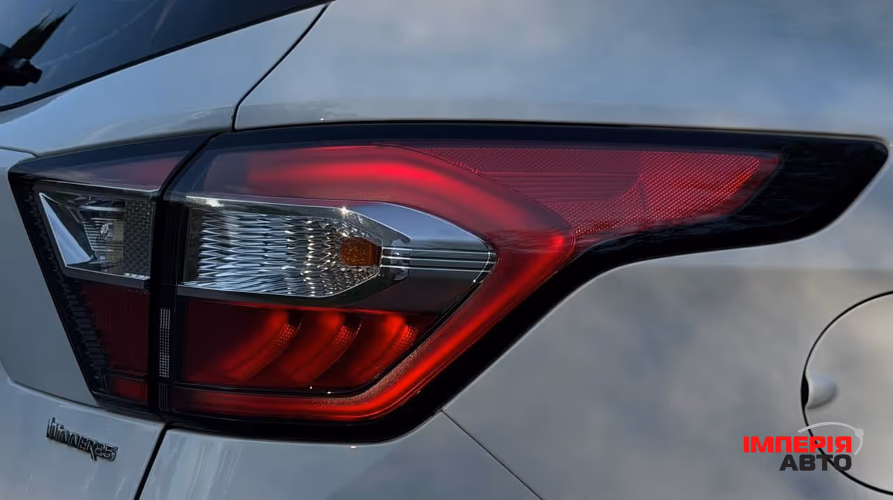 Ford Kuga - фото 10