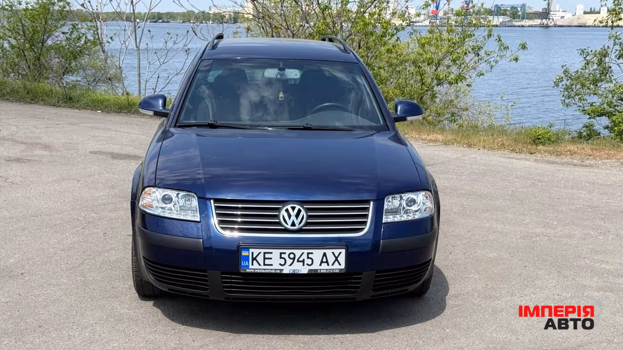 Volkswagen Passat - фото 3