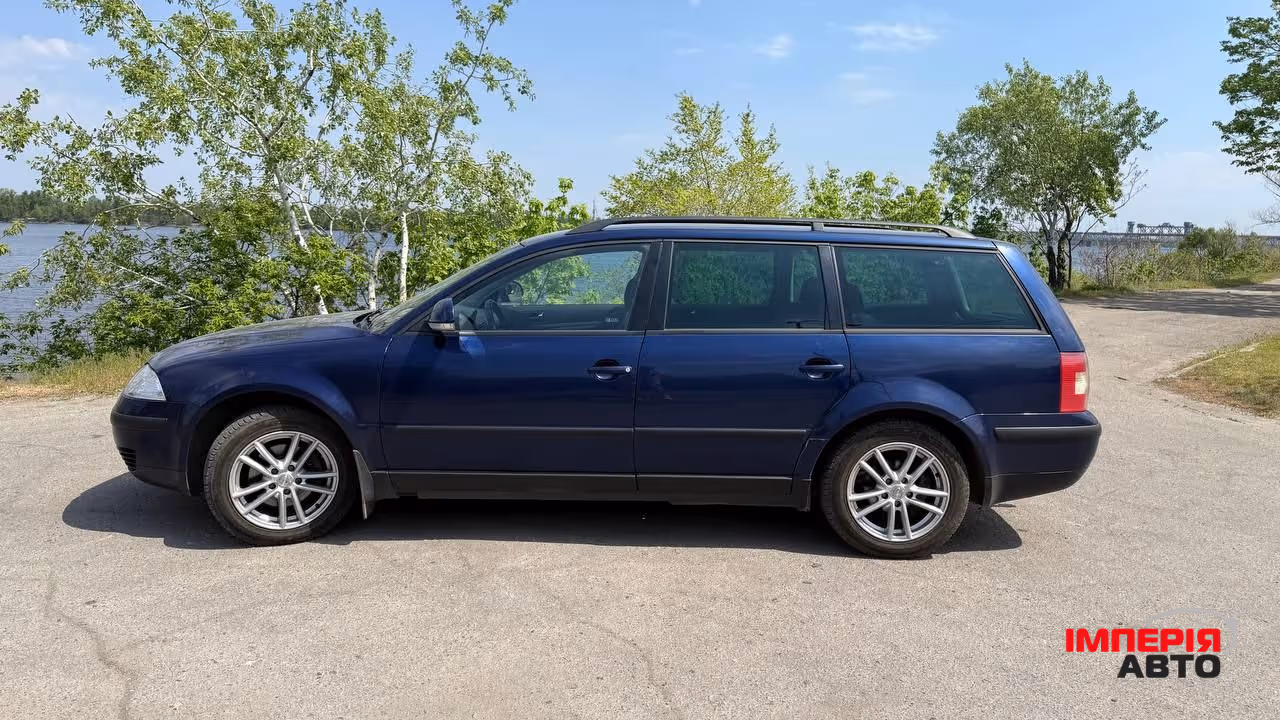 Volkswagen Passat - фото 7