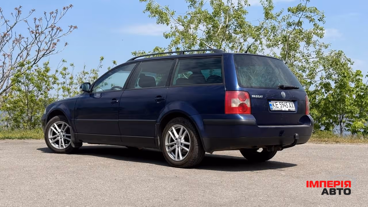 Volkswagen Passat - фото 8