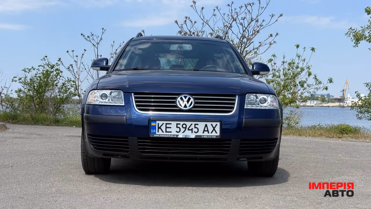 Volkswagen Passat - фото 4