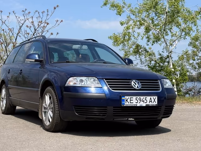 Volkswagen Passat - фото 2