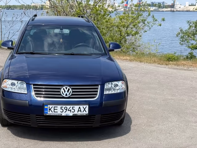 Volkswagen Passat - фото 3