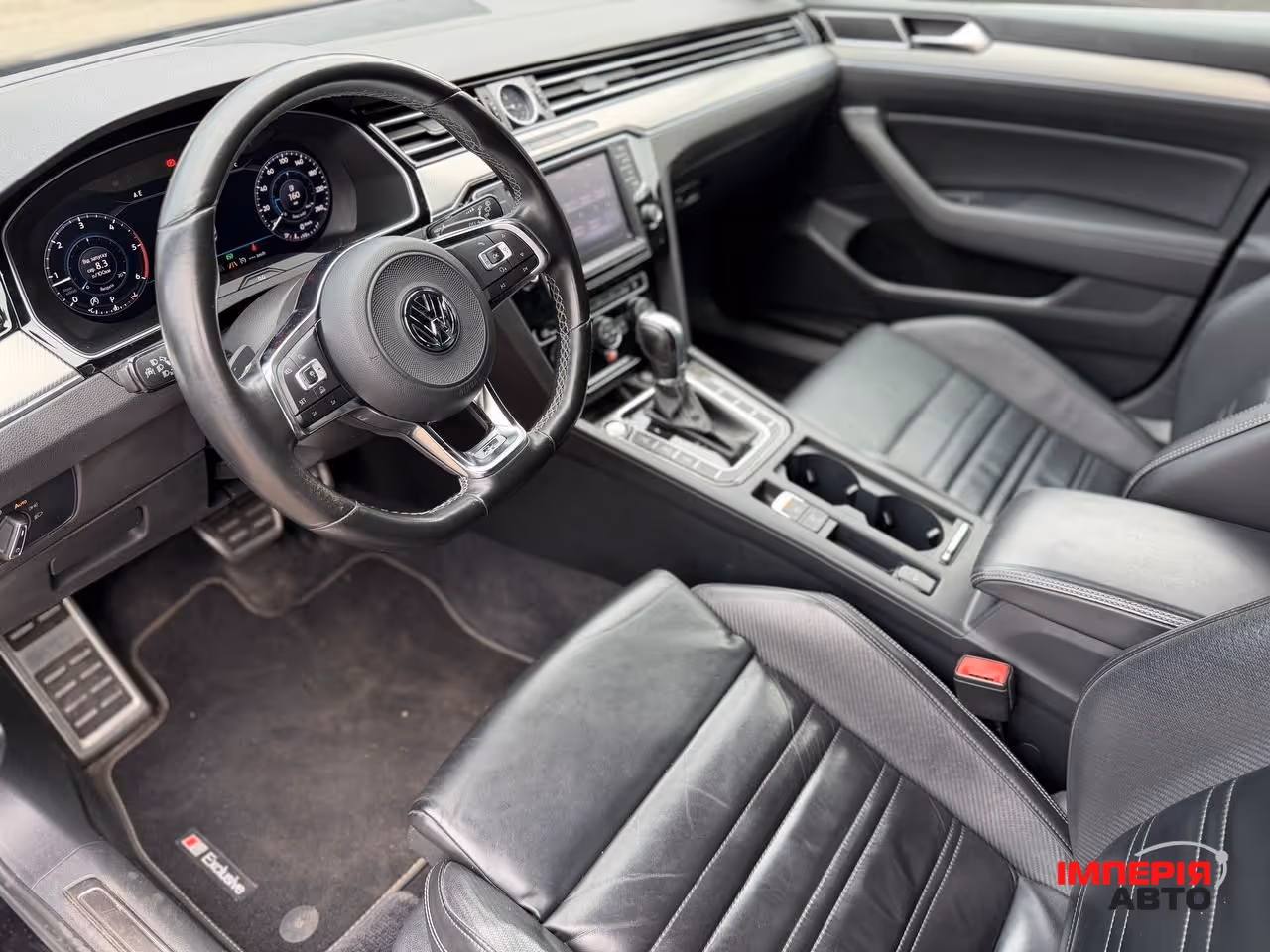 Volkswagen Passat - фото 8