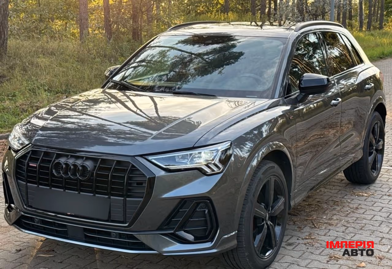 Audi Q3 - фото 2
