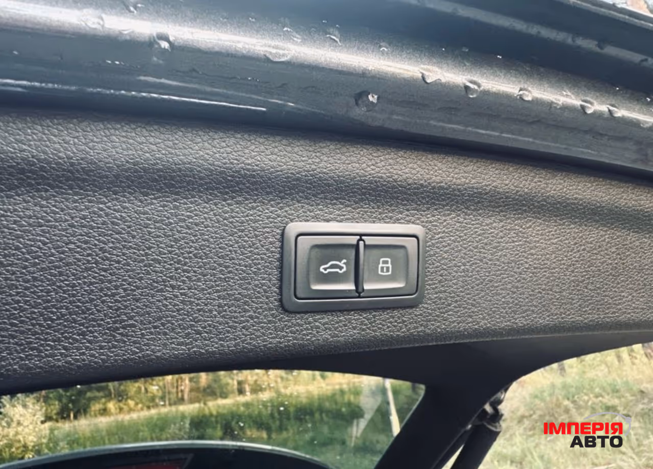 Audi Q3 - фото 13