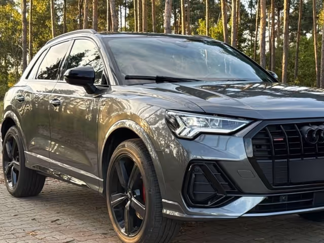 Audi Q3 - фото 3
