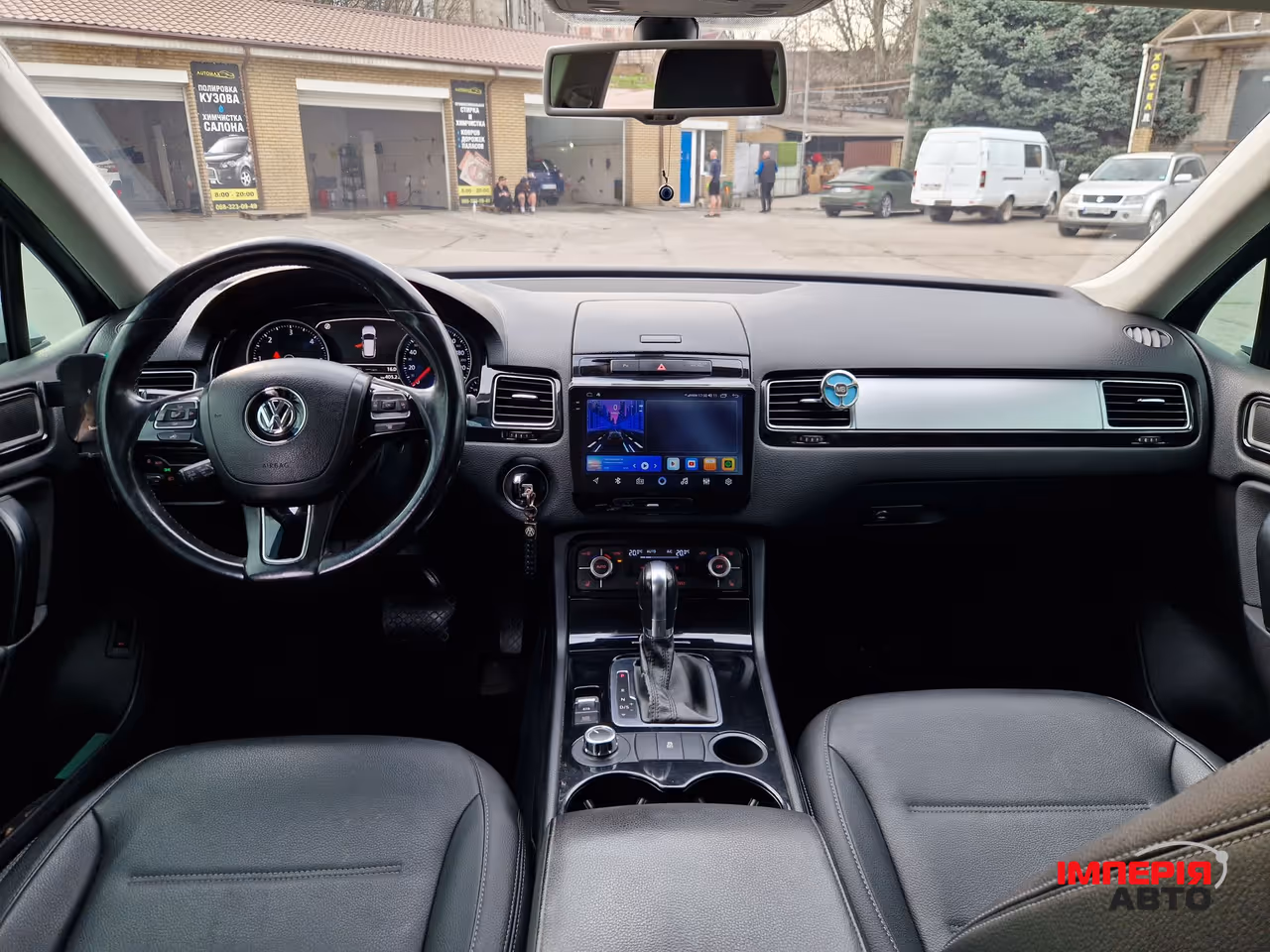 Volkswagen Touareg - фото 22