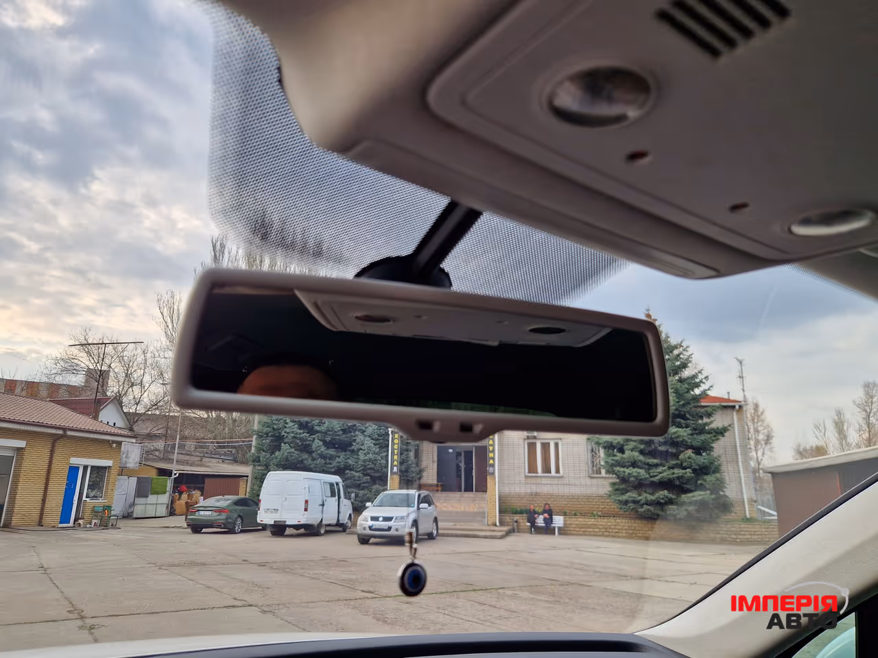 Volkswagen Touareg - фото 19