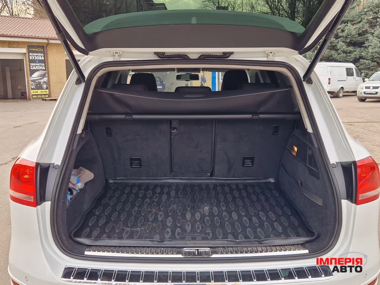 Volkswagen Touareg - фото 25