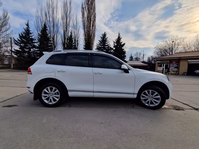 Volkswagen Touareg - фото 3