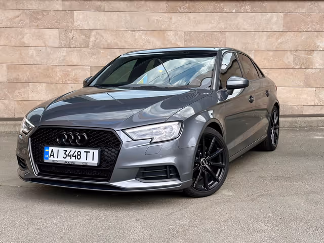 Audi A3 - фото 3