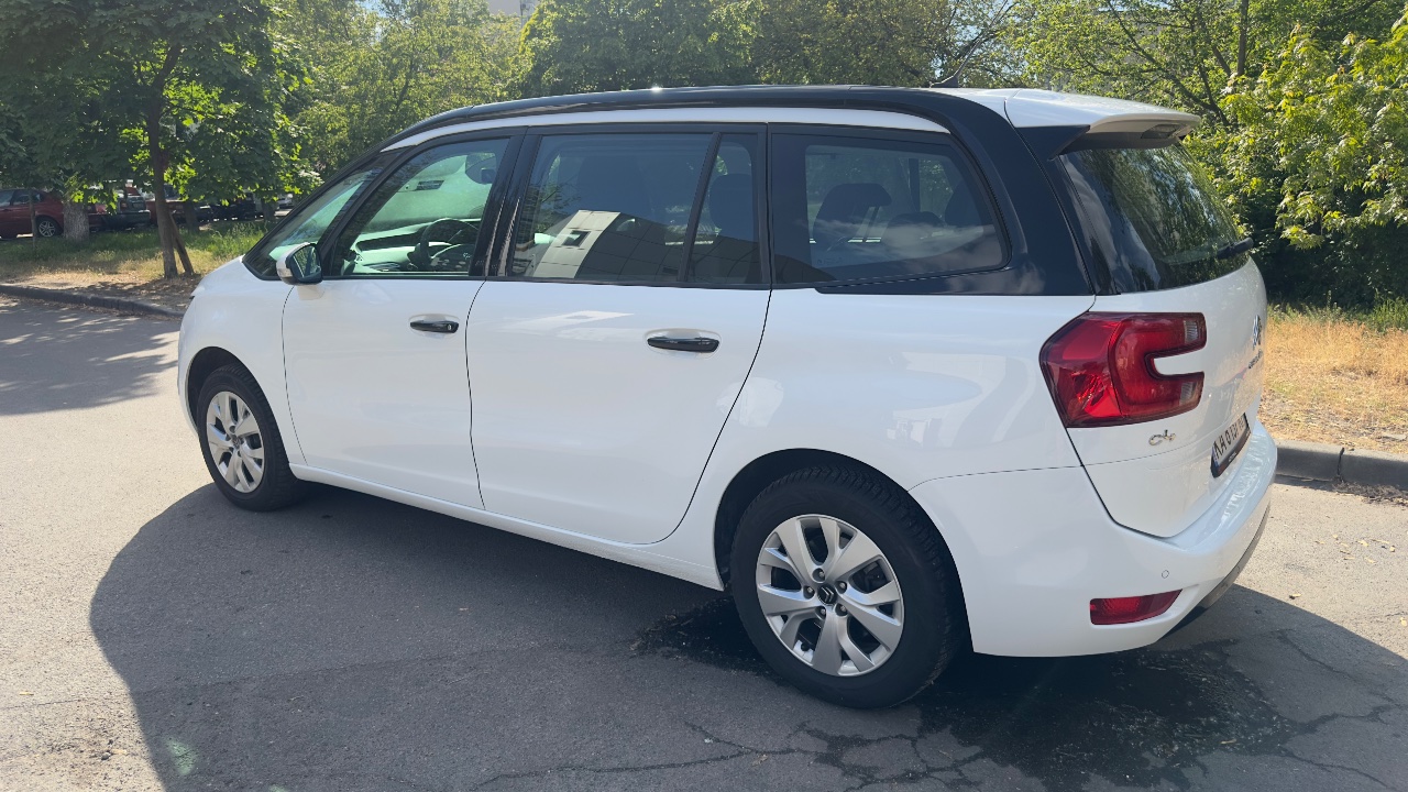 Citroen C4 Picasso - фото 7